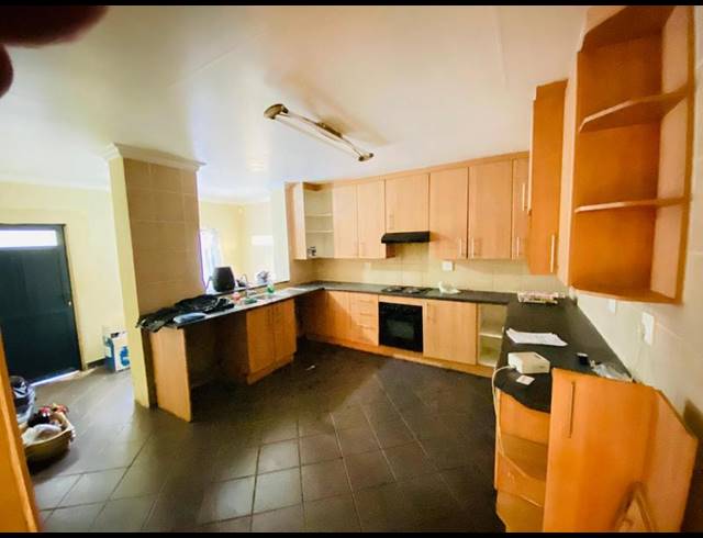 3 BEDROOM PROPERTY TO RENT IN PRIMROSE